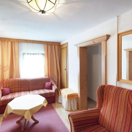 Guesthouse In Vent With Balcony 외부 사진