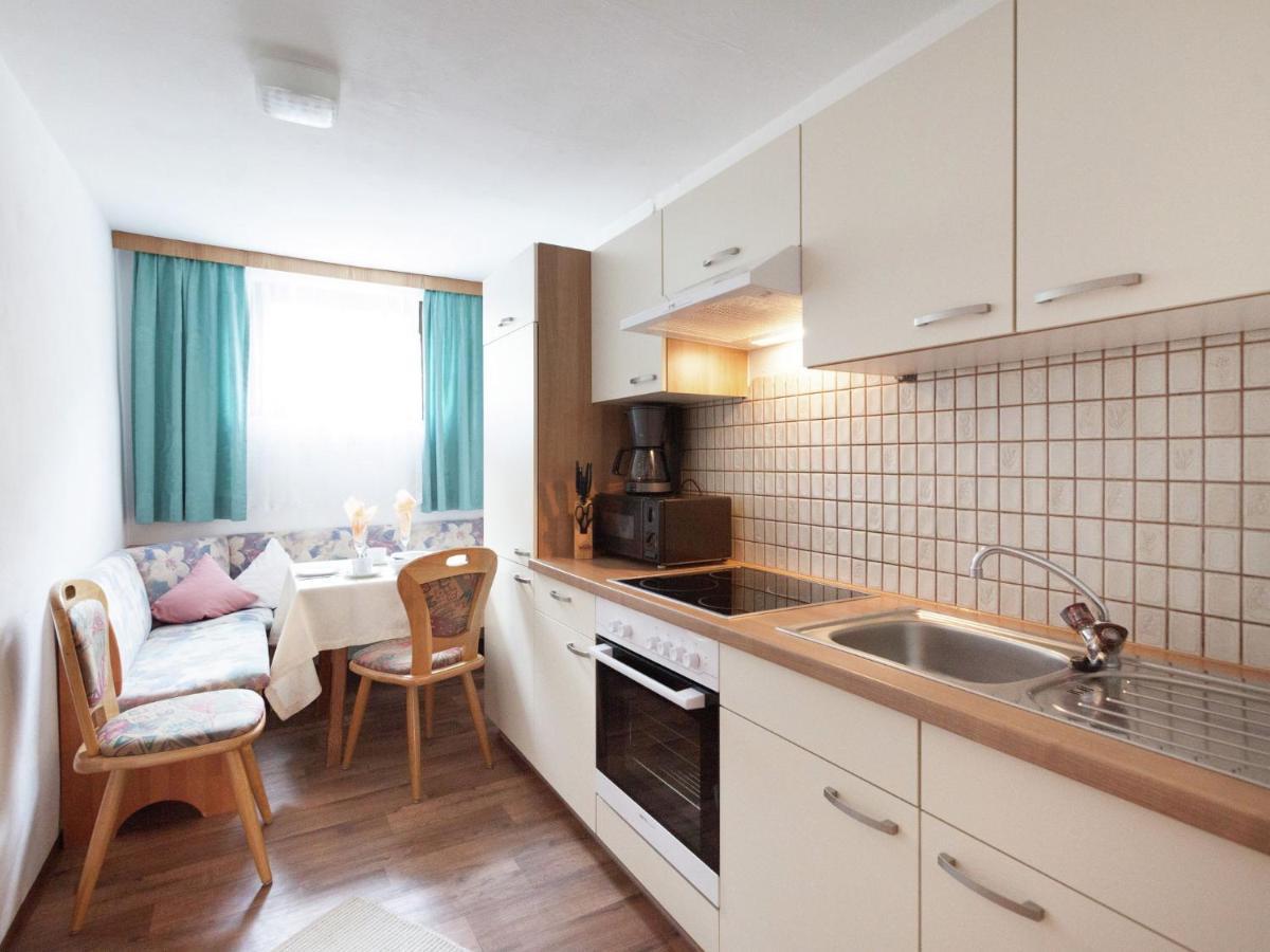 Guesthouse In Vent With Balcony 외부 사진