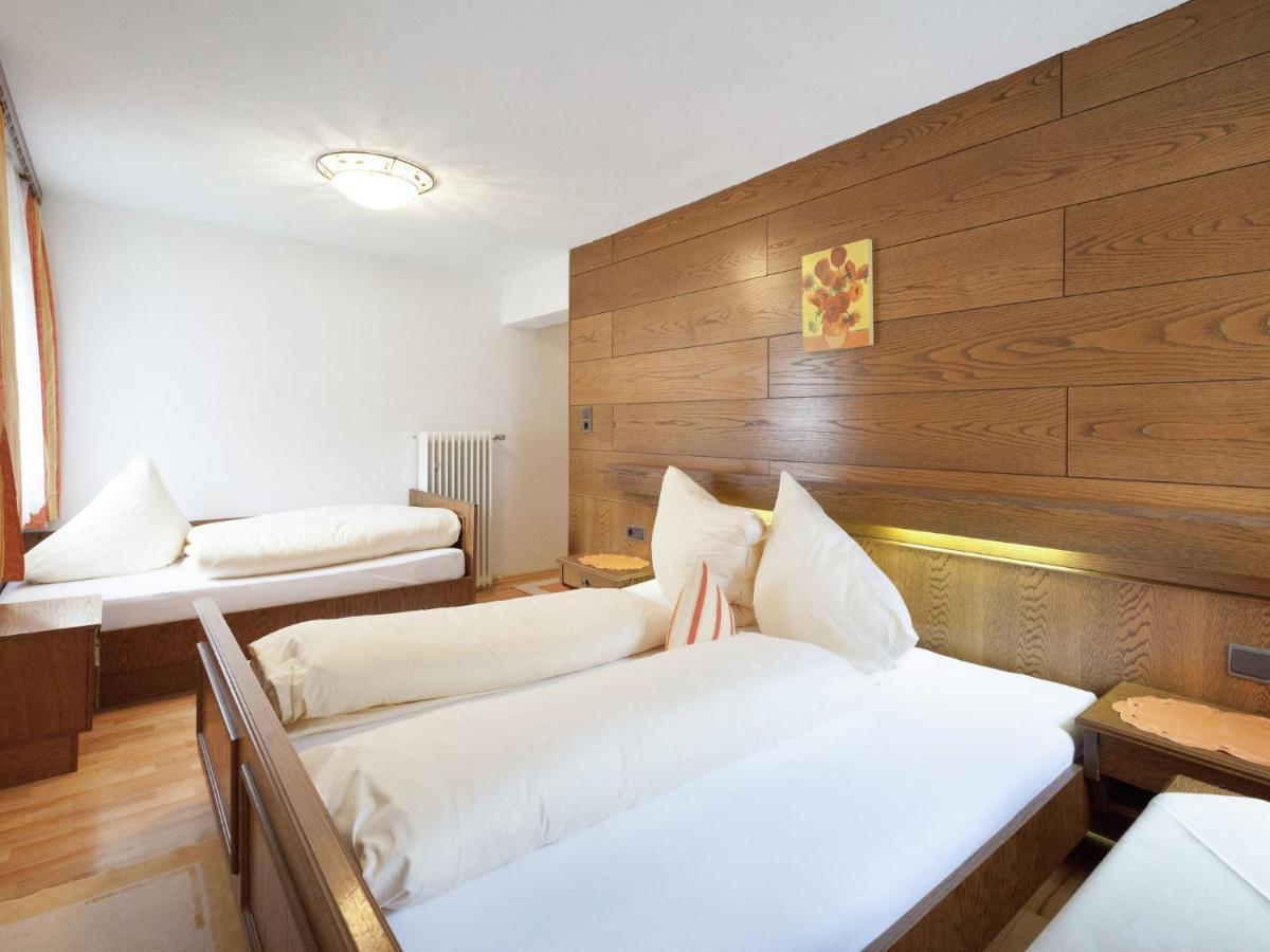 Guesthouse In Vent With Balcony 외부 사진